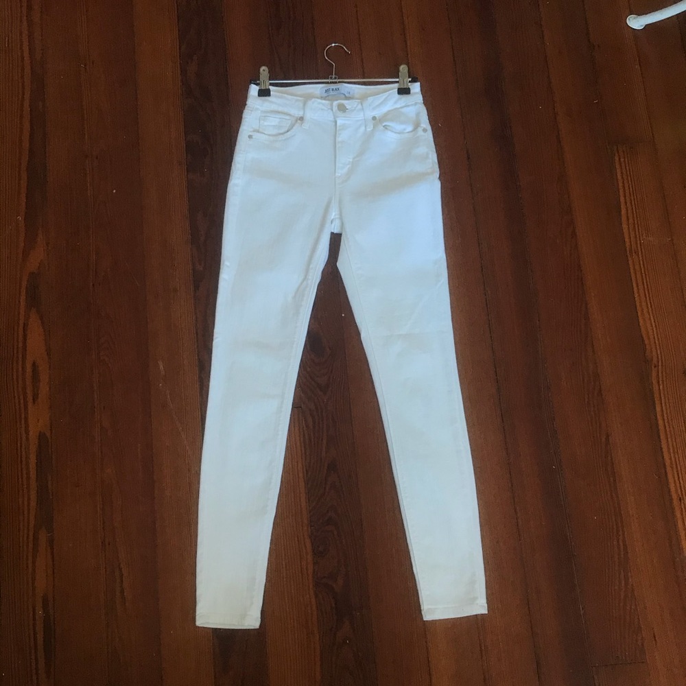 Just Black/Just USA white skinny jeans